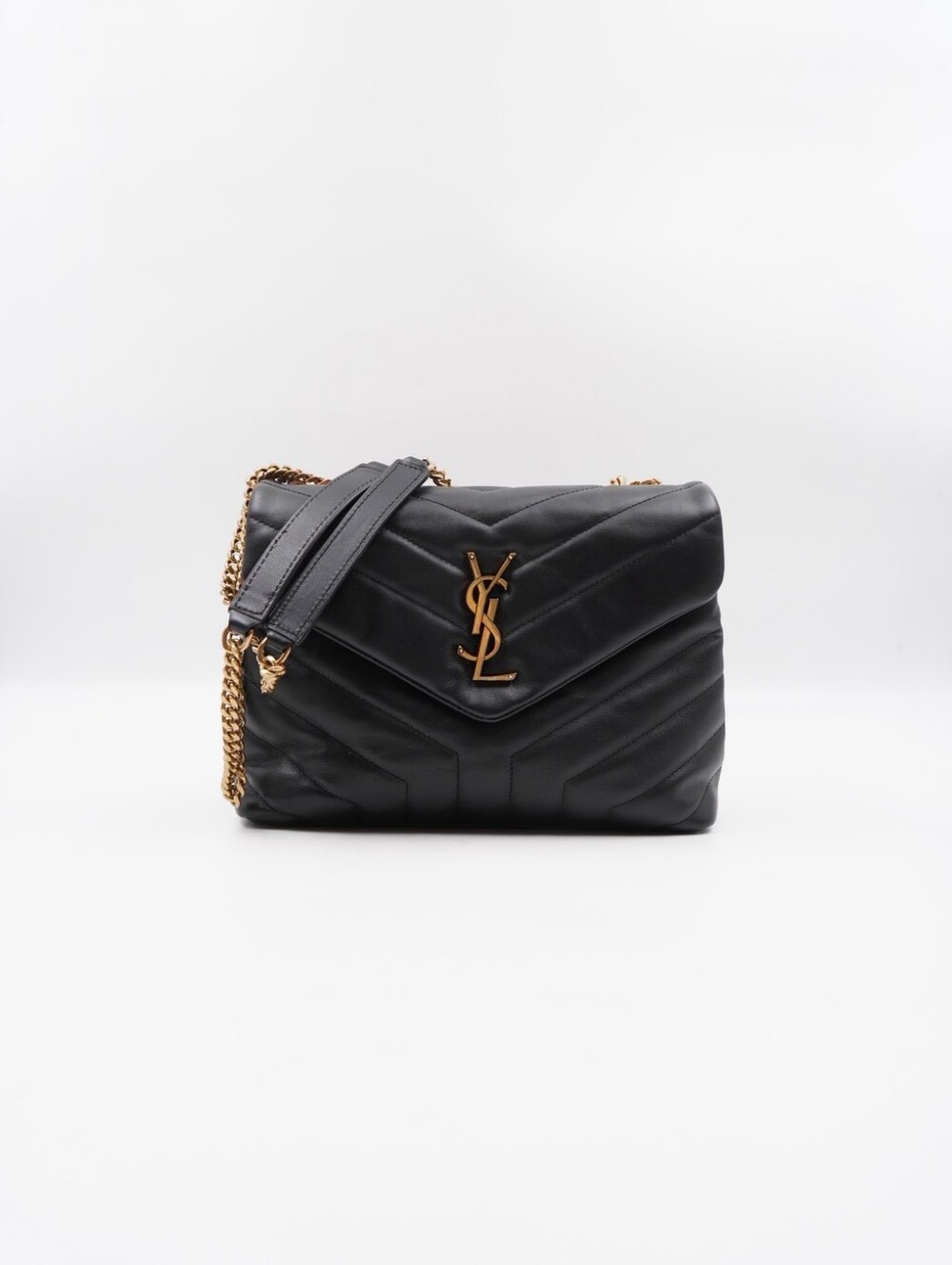 CN32 💟 SAINT LAURENT Calfskin Y Quilted Monogram Loulou Chain Satchel